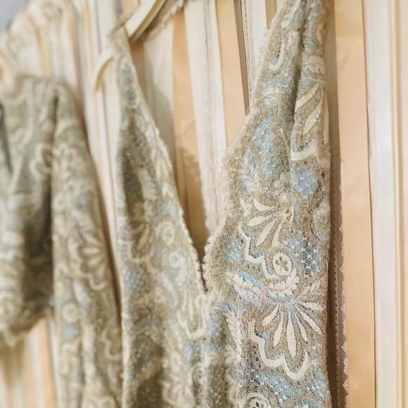 Vintage Lace One of a Kind Gown from the 1950's with Matching jacket - Picture 2 of 14